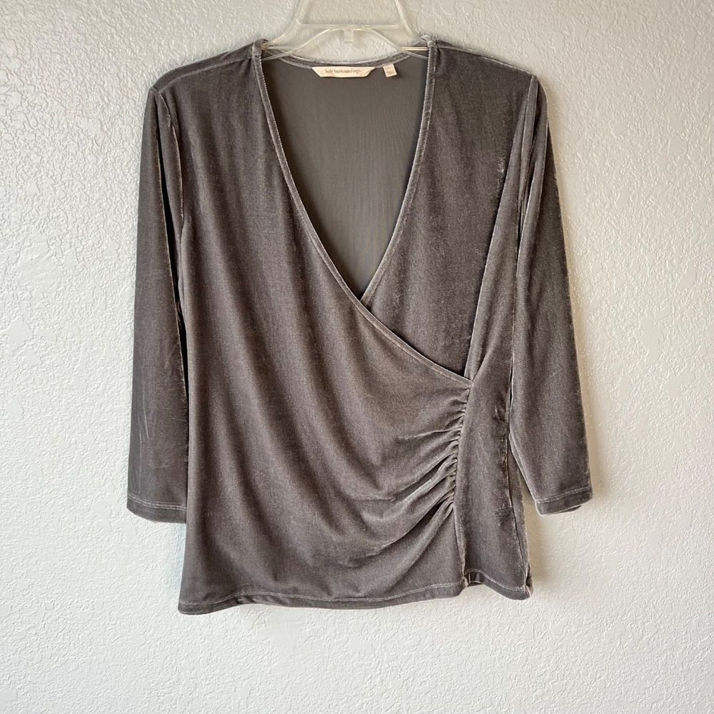 *FIRM PRICE* Soft Surroundings Alyssa Velvet Crossover Ruched Top - Picture 3 of 11